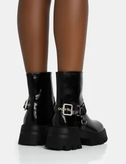 Shop Blizzard Silver Metal Buckle Detailed Zip Up Chunky Ankle Boots Flat Boots | Chunky Boots