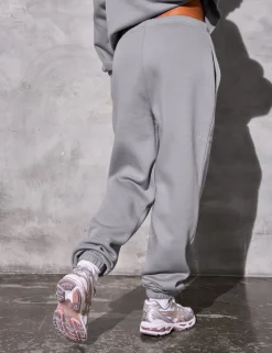 Clearance Kaiia Logo Cuffed Joggers Dove Grey Sculpt & Reset | Sculpt & Leisure