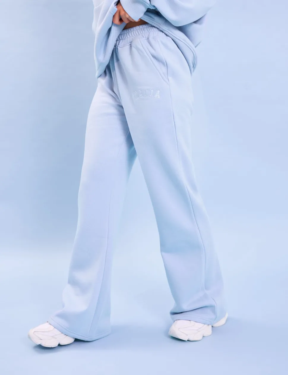 Outlet Kaiia Logo Wide Leg Sweat Pants Light Blue Back In Stock | Sculpt & Leisure