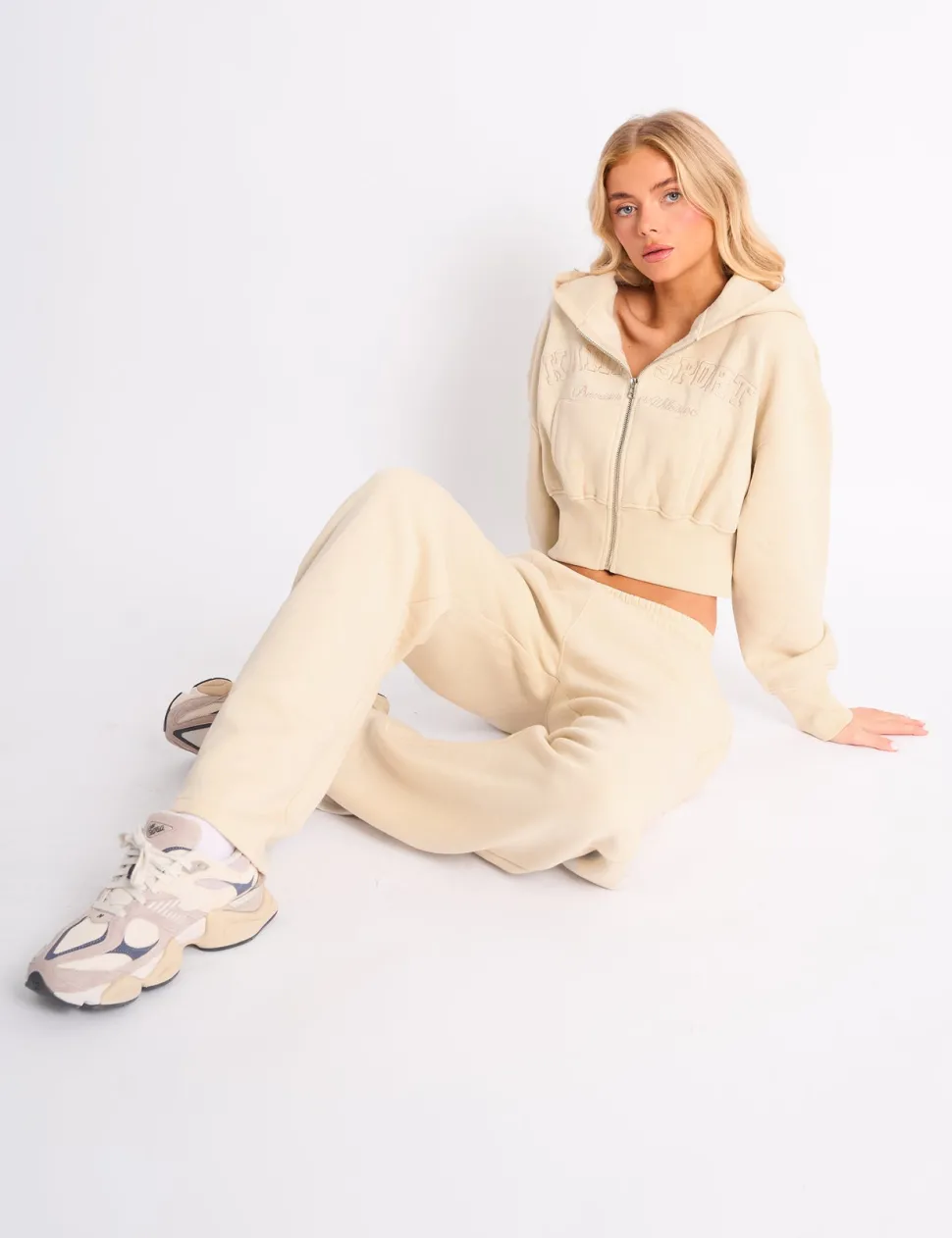 Discount Kaiia Sport Logo Cropped Zip Up Hoodie Sculpt & Leisure | Kaiia The Label