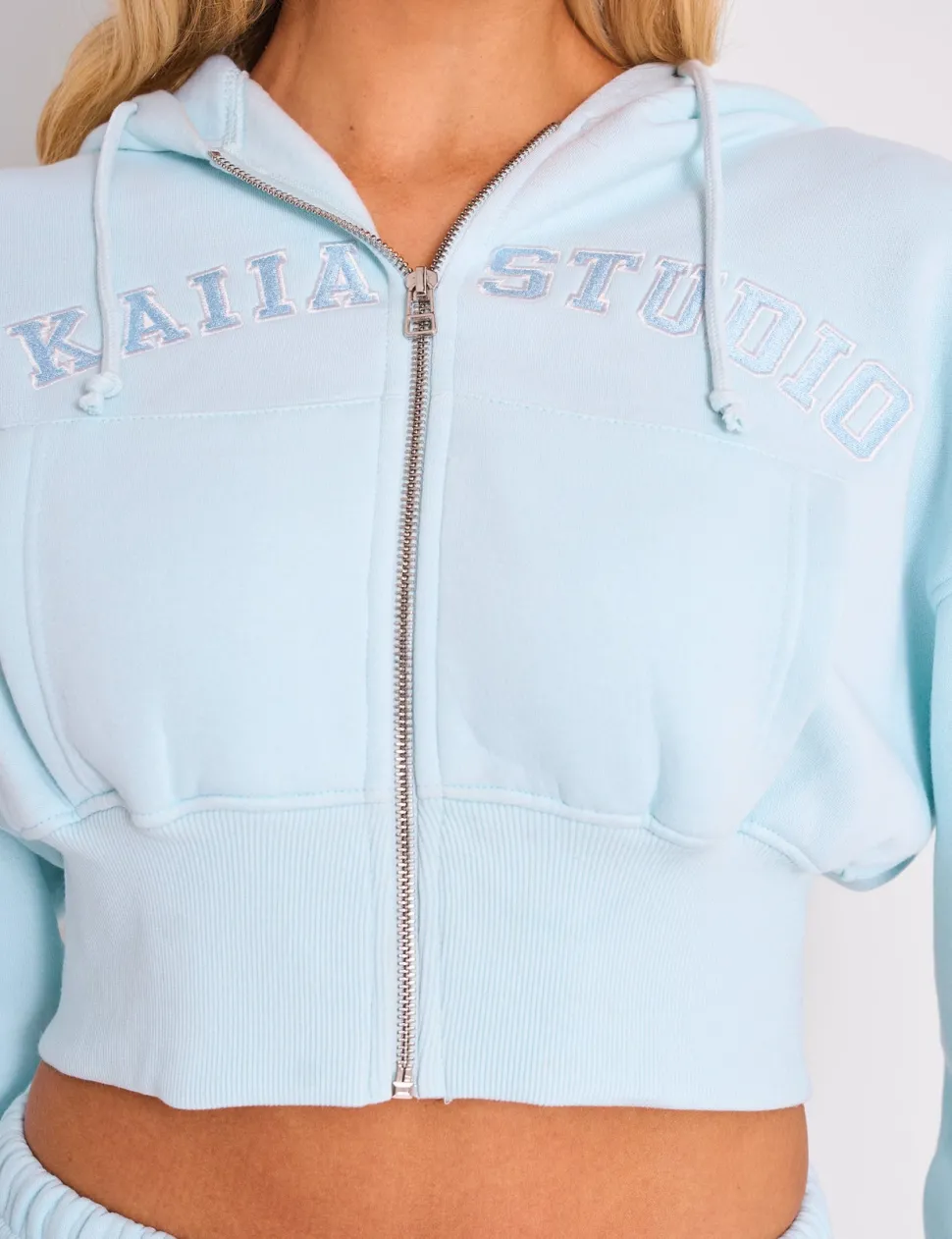 Best Sale Kaiia Studio Logo Cropped Zip Up Hoodie Light Blue Sculpt & Leisure | Kaiia The Label