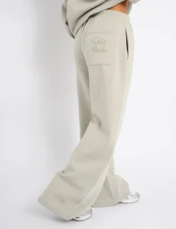 Sale Kaiia Studio Script Logo Wide Leg Joggers Matcha Sculpt & Leisure | Kaiia The Label
