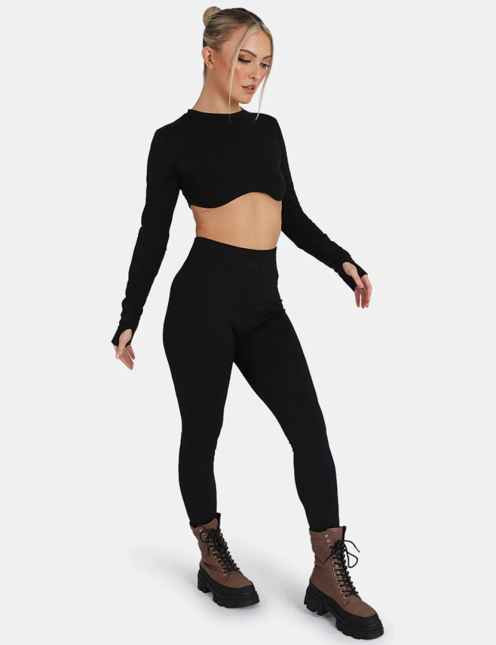 Best Long Sleeve Underbust Crop Top Sculpt & Leisure | Kaiia The Label